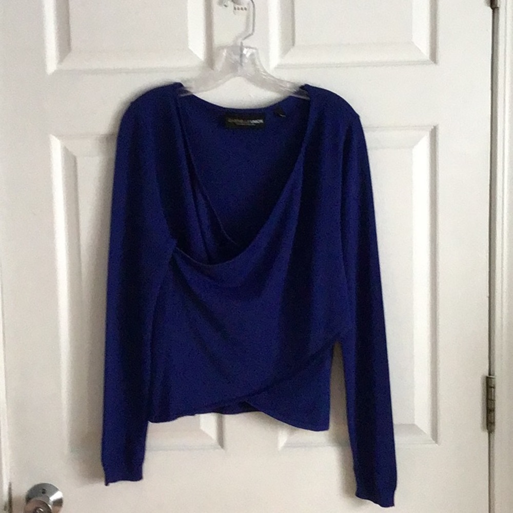 💥💥GABRIELLE UNION 💥💥.          FAUX WRAP SWEATER